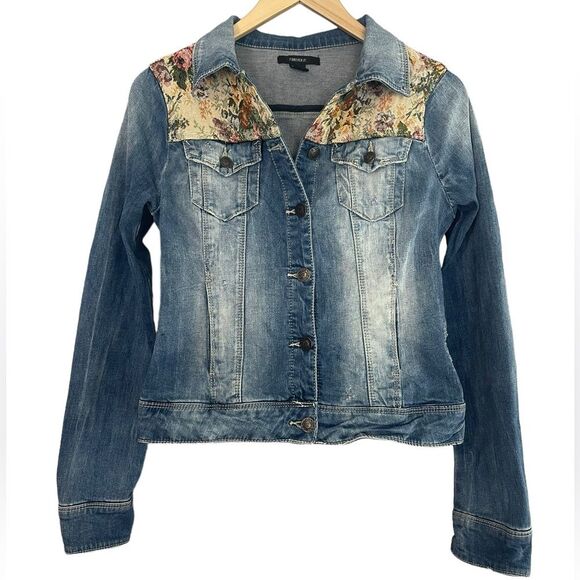 Forever 21 Denim Jean Jacket With Floral Tapestry Women’s Size Medium - Picture 1 of 16